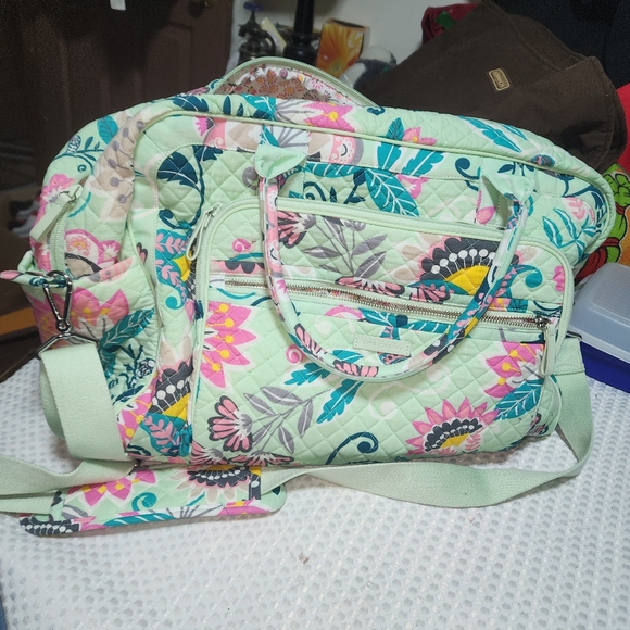 VERA BRADLEY EUC XL ICONIC WEEKENER CROSSBODY DUFFLE BAG - Picture 1 of 10